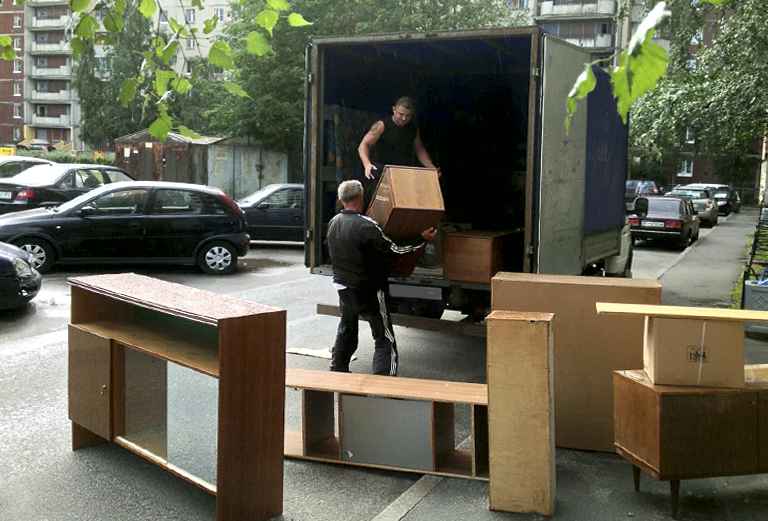Заказать грузовую машину для отправки личныx вещей : Кровать из Санкт-Петербурга в Петрозаводск